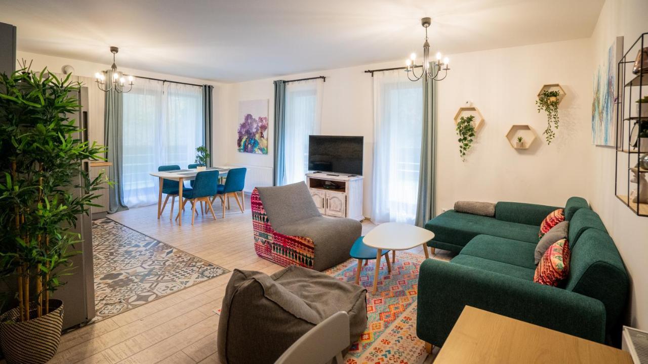 Family Treez Premium Apartments بويانا براسوف المظهر الخارجي الصورة