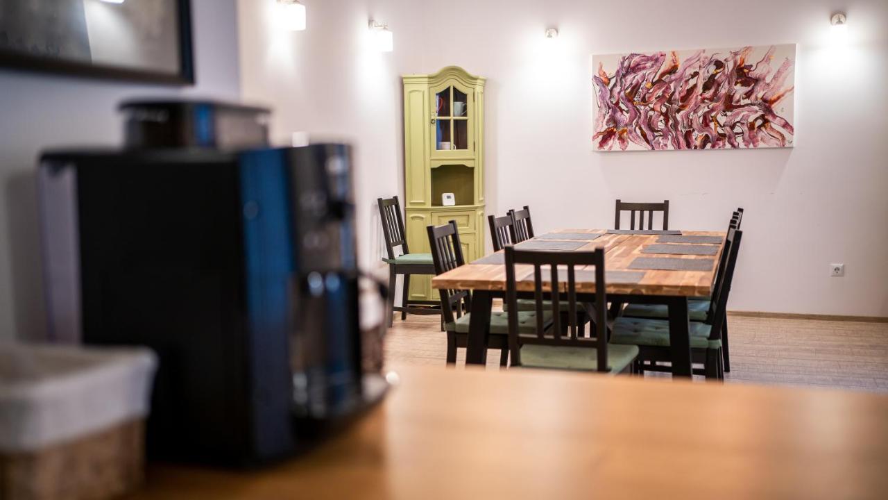 Family Treez Premium Apartments بويانا براسوف المظهر الخارجي الصورة