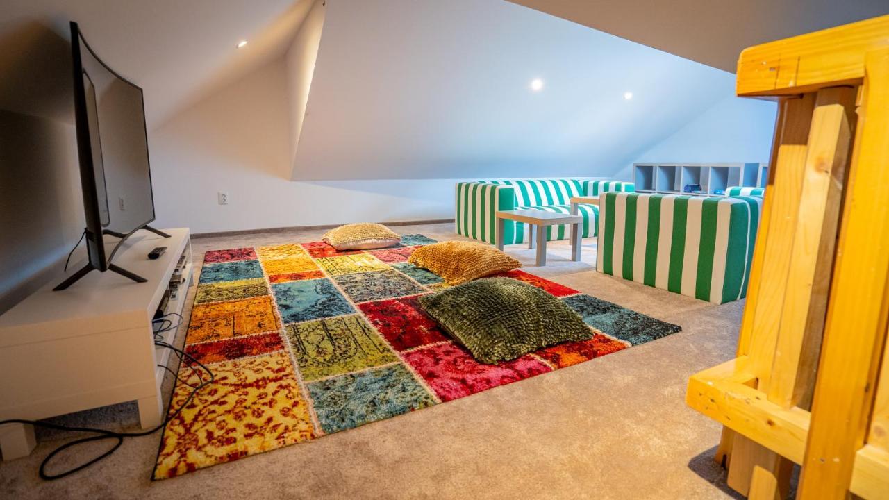 Family Treez Premium Apartments بويانا براسوف المظهر الخارجي الصورة