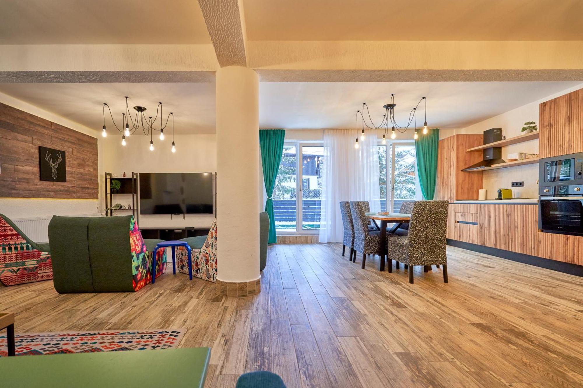 Family Treez Premium Apartments بويانا براسوف المظهر الخارجي الصورة
